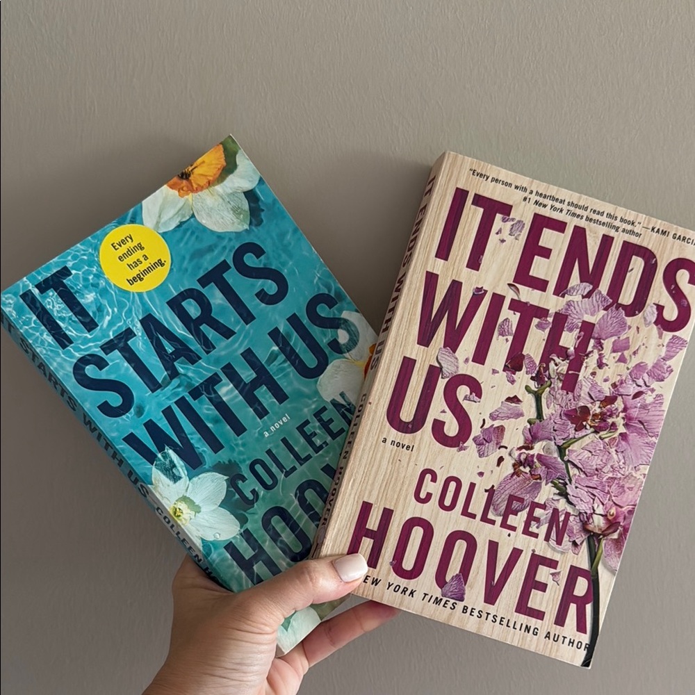 COLLEEN HOOVER 2 BOOK SET - EUC